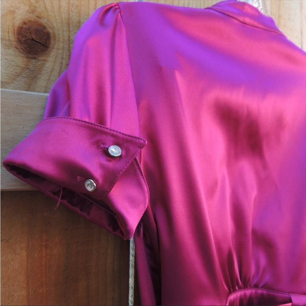 Satin dress - Picture 4 of 5